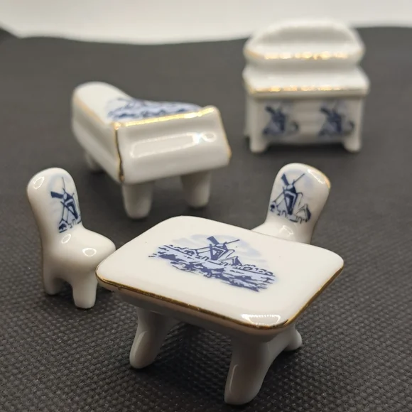 Delft Blue Miniatures - Picture 3 of 9